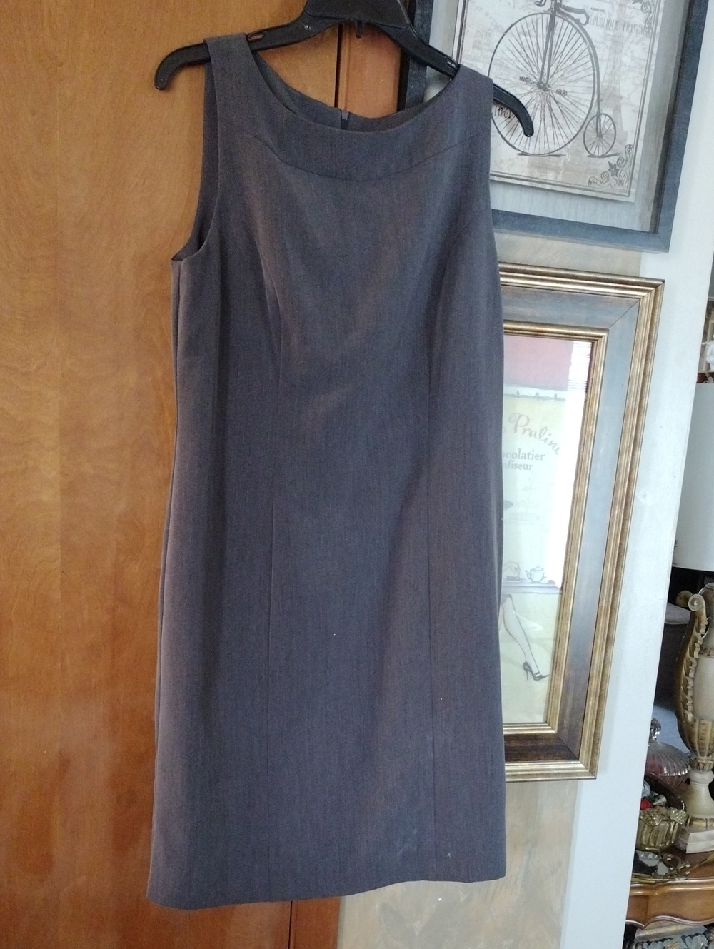 AGB Sleeveless Sheath Dress in Charcoal Gray